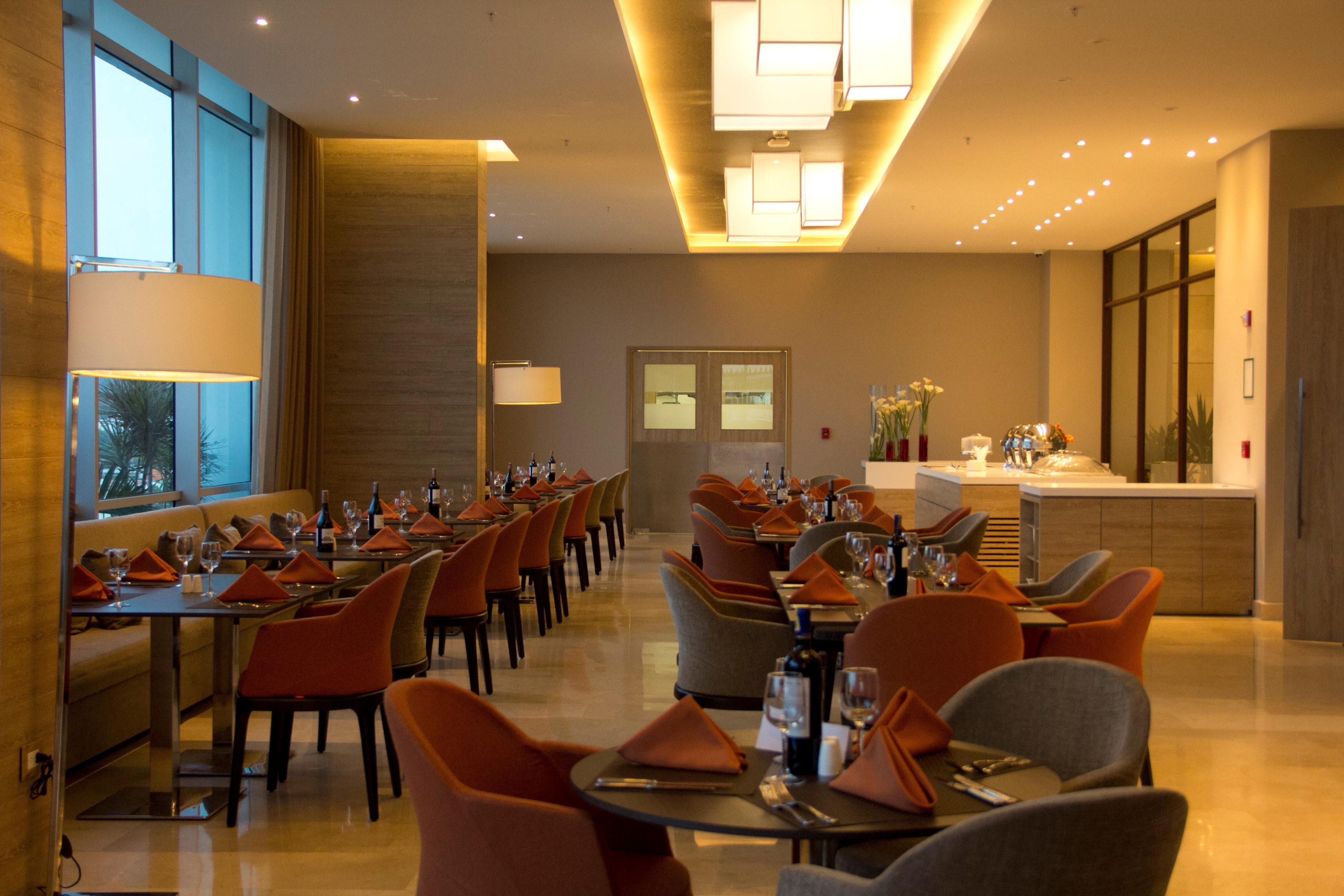 Holiday Inn Cucuta By Ihg Exteriör bild The restaurant