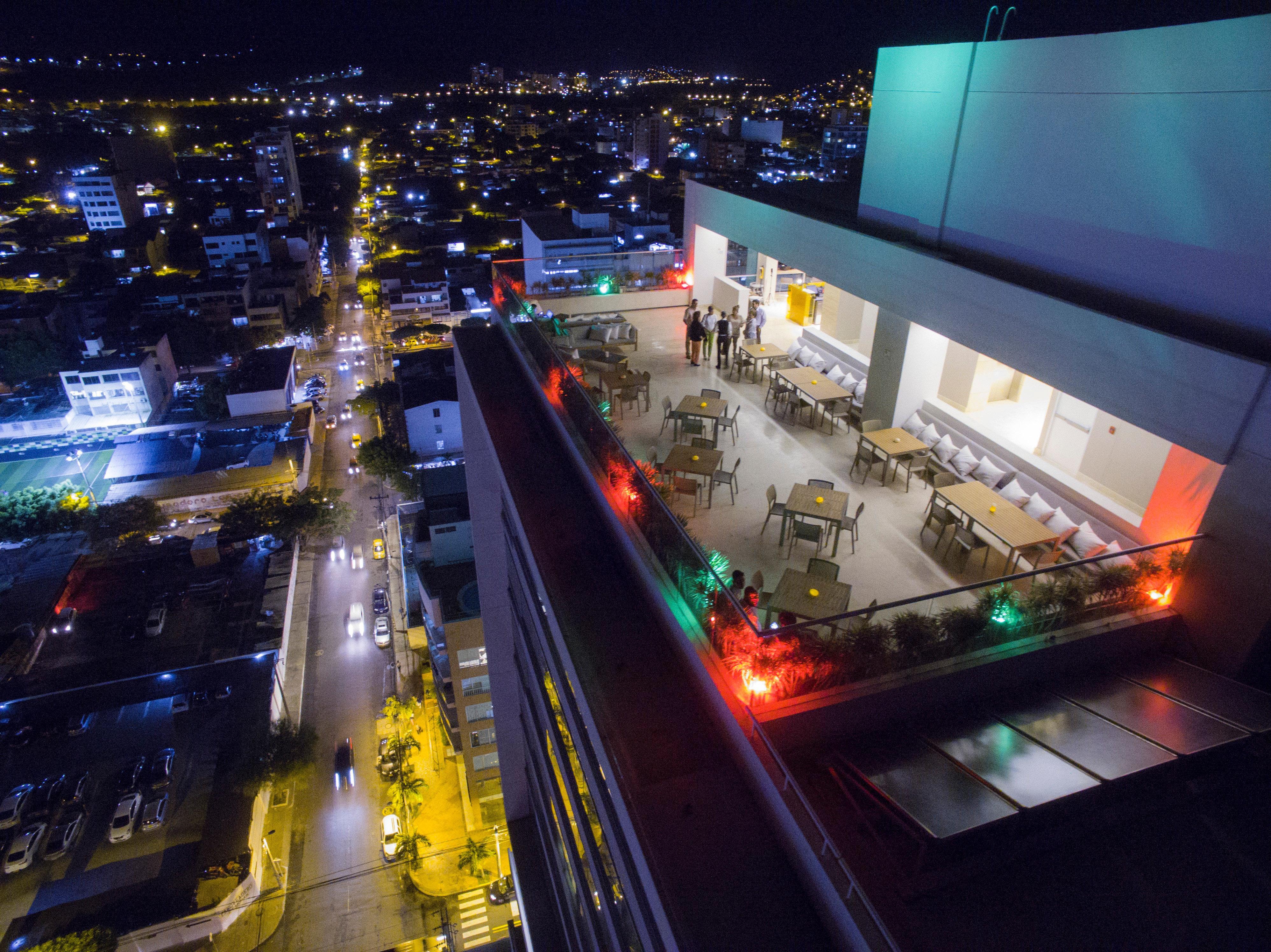 Holiday Inn Cucuta By Ihg Exteriör bild Skyline of the city