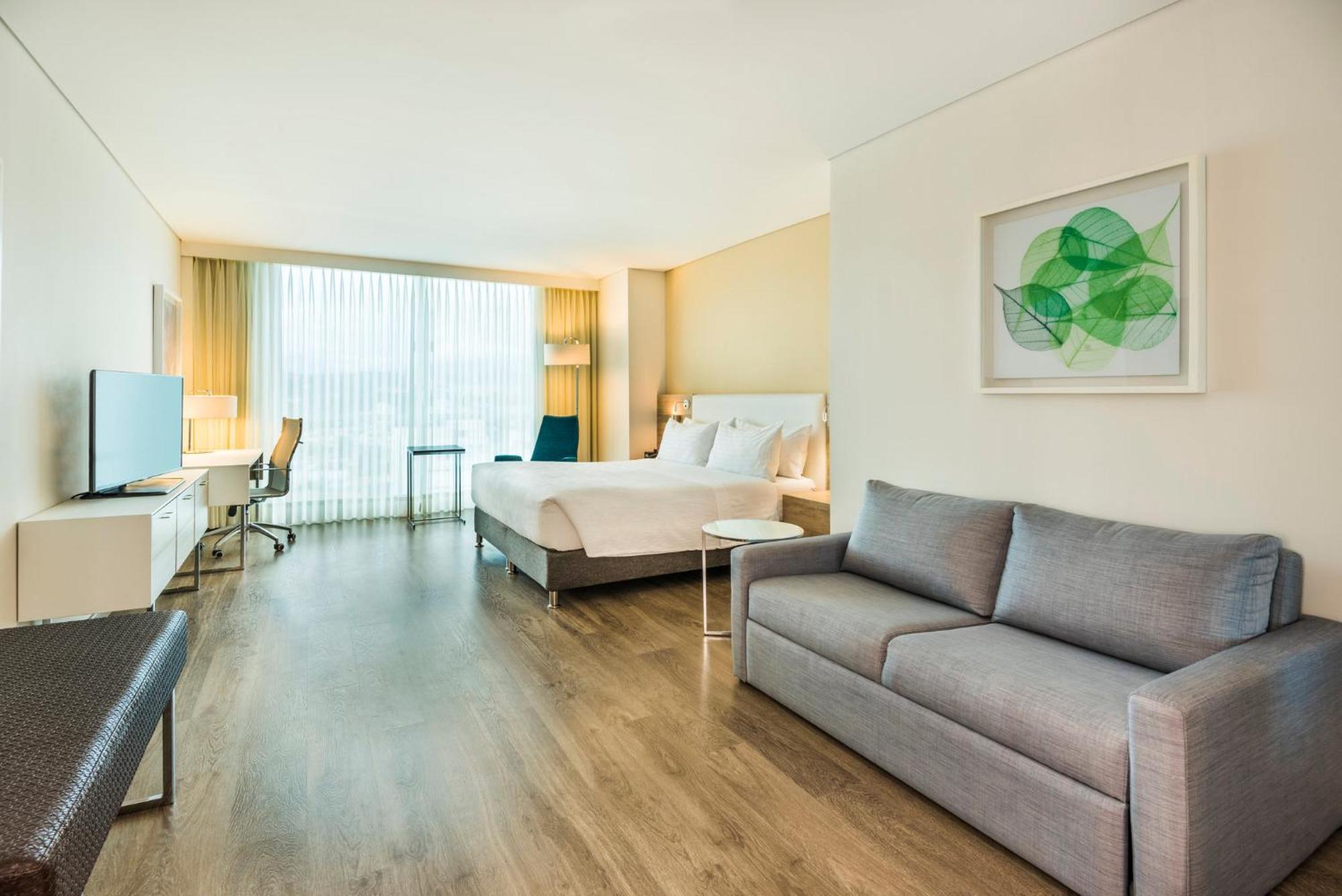 Holiday Inn Cucuta By Ihg Exteriör bild A room at the hotel